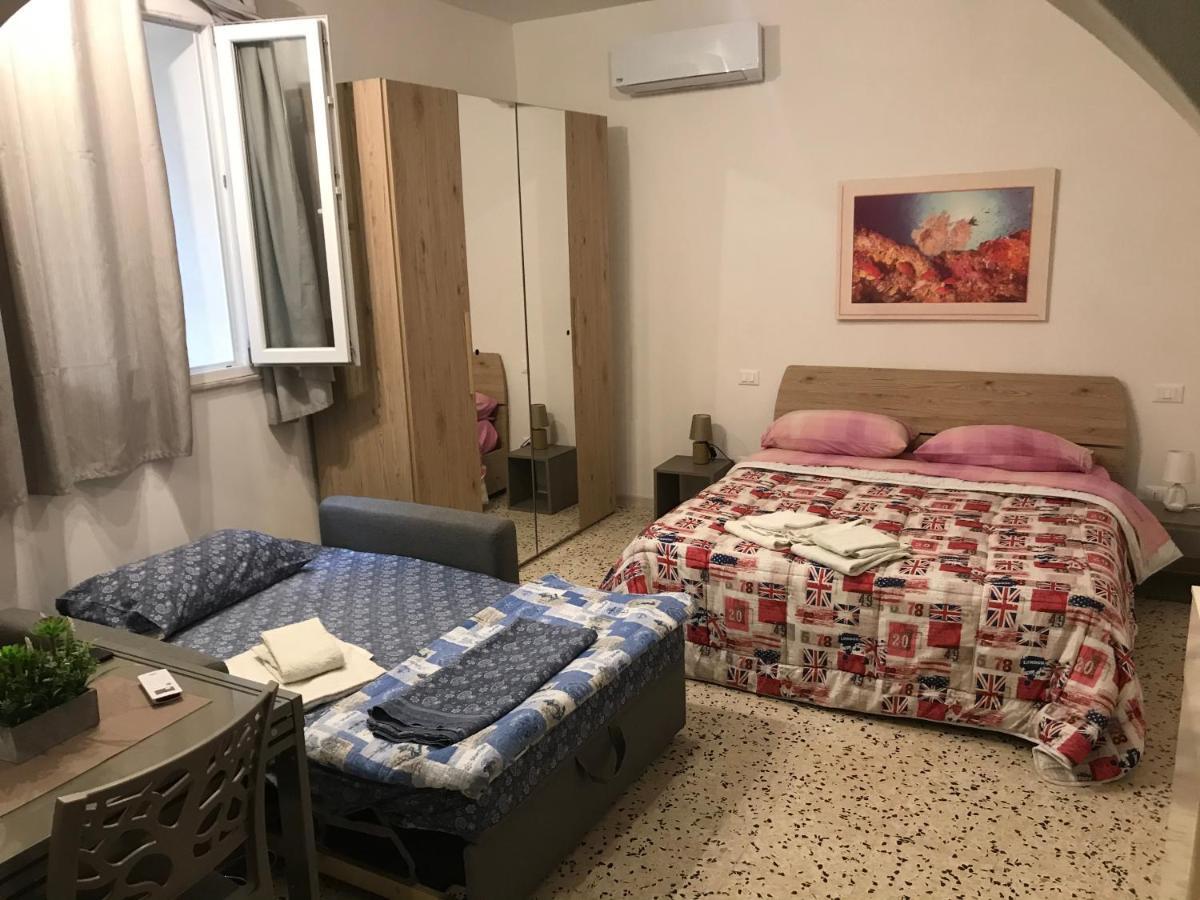 Della Cuba Vacanze Trapani Historic Center Εξωτερικό φωτογραφία
