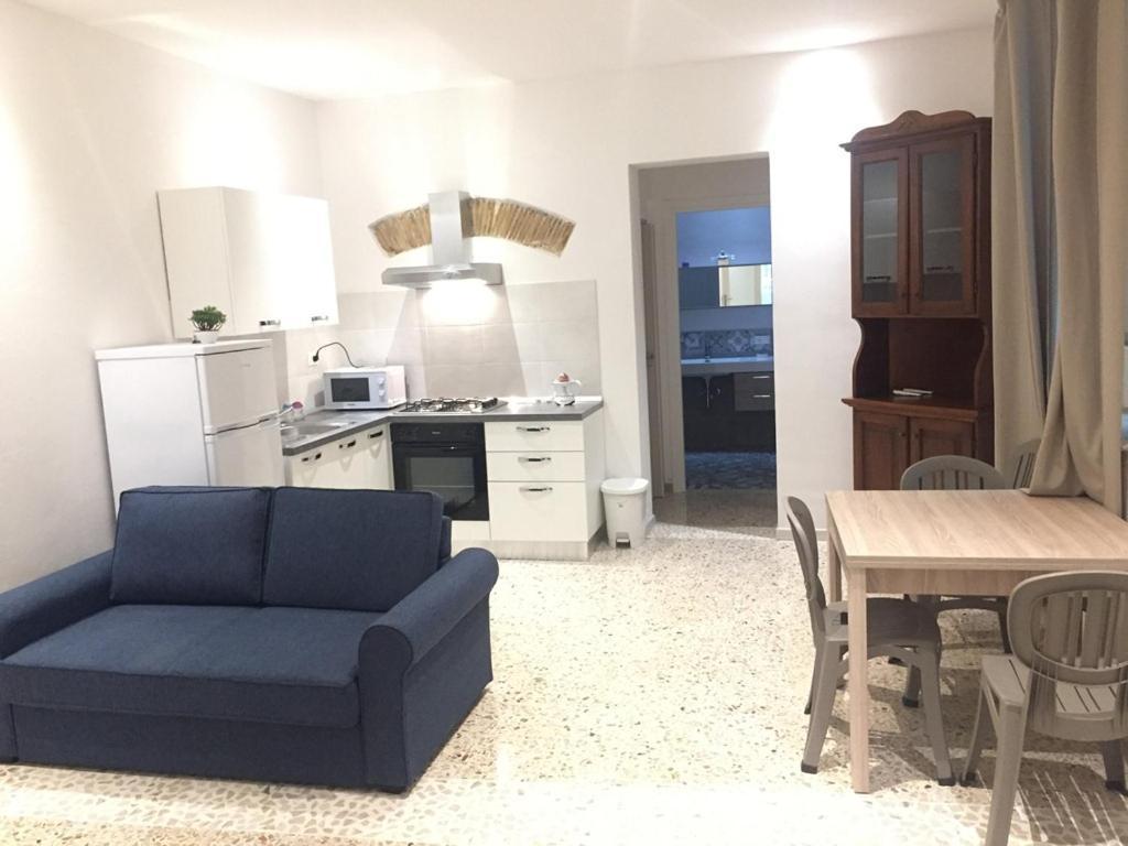 Della Cuba Vacanze Trapani Historic Center Εξωτερικό φωτογραφία